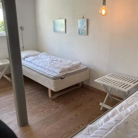 Holiday home Light-filled Retreat In *